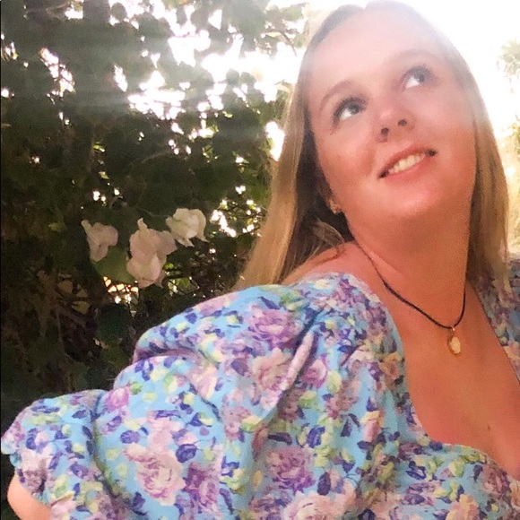 Meet your Posher, Blair - Picture 1 of 1